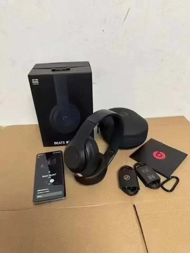 Beats Studio Solo 3.0 Wireless Stereo Bluetooth Headphones with Foldable Design and Animated Display